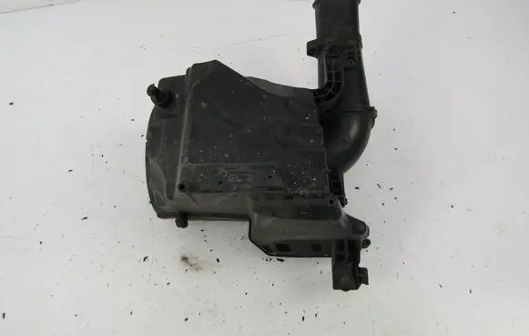 Ford Focus C-MAX Intake resonator 