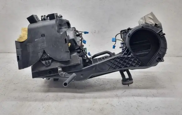 Seat Exeo (3R) Interior heater climate box assembly 8E1820005H 8E1819151