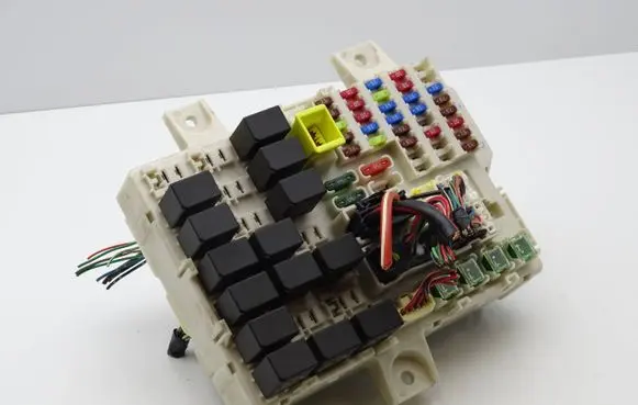 Fuse box set