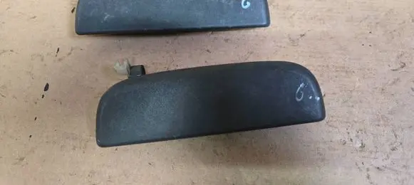 Suzuki Ignis Front door exterior handle 8282083E00 8281083E00