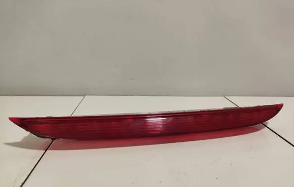 Mazda 6 Third/center stoplight 135V24W P4433 D46151580
