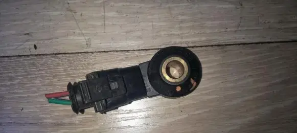 Detonation knock sensor