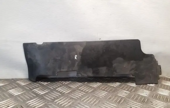 Chrysler 300 - 300C Intercooler air guide/duct channel 04806114AA