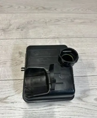 BMW 5 F10 F11 Intake resonator 8512249 14389710 01020304
