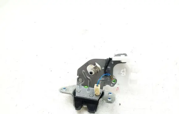 Mitsubishi Lancer VIII Tailgate/trunk/boot lock/catch/latch