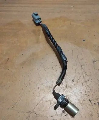 Toyota Avensis T250 Camshaft speed sensor JAPAN