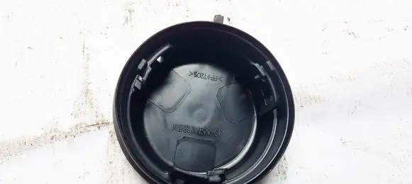 Renault Scenic I Headlight/headlamp dust cover 305511135N