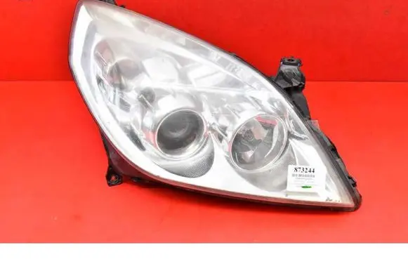 Opel Vectra C Headlight/headlamp 93179915