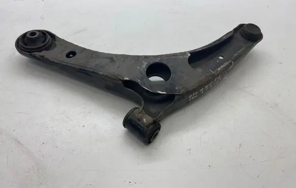 Mitsubishi Outlander Front lower control arm/wishbone