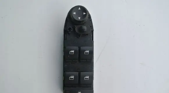 BMW X1 E84 Electric window control switch 9193657