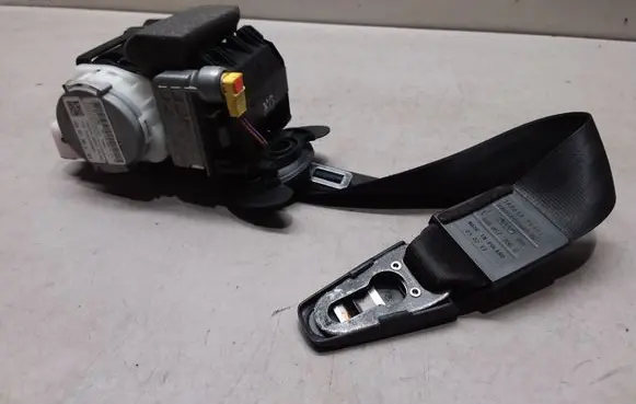 Audi A6 S6 C7 4G Front seatbelt 4G8857706D