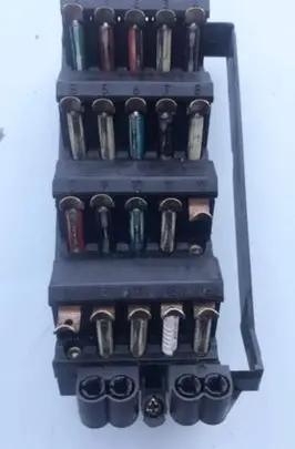 Mercedes-Benz E W124 Fuse box set 1245401250