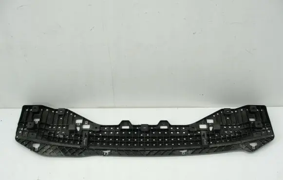 Suzuki Swift III Front bumper skid plate/under tray 7246168R0