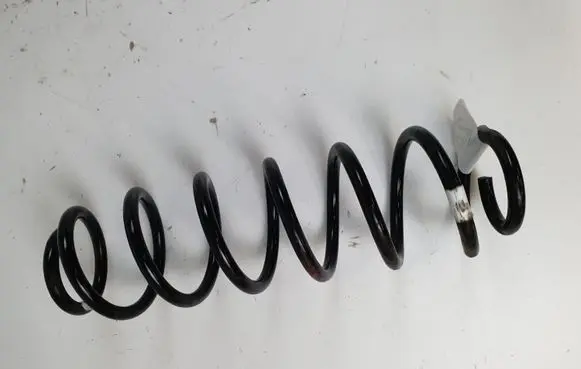 Volkswagen Golf VII Rear coil spring 5Q0511115