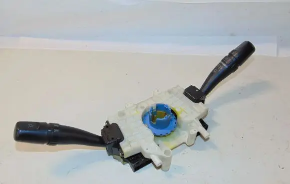 Hyundai Matrix Wiper turn signal indicator stalk/switch 9340117100 9340017260