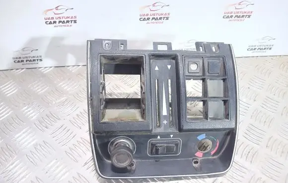 Chrysler Simca Climate control/heater control trim 