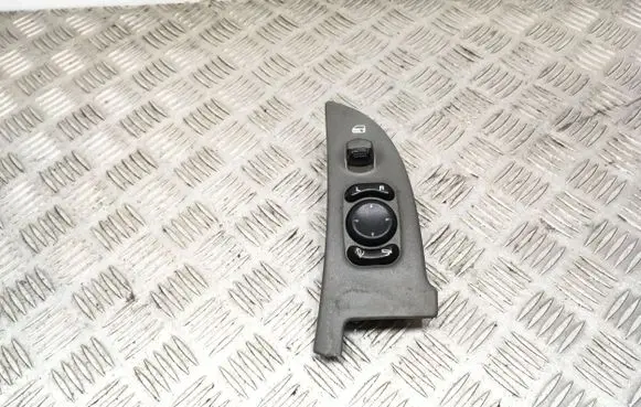 Jeep Cherokee Wing mirror switch 56010695AA 39754D
