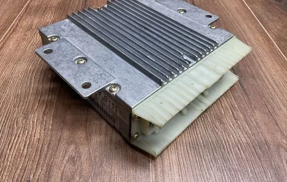 Mercedes-Benz S W140 Engine control unit/module A0215452032 0261204321 0215452032