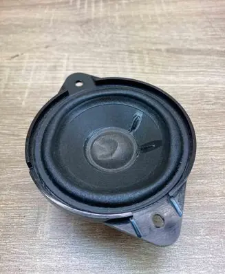 Audi A4 S4 B8 8K Front door speaker 8T0035416