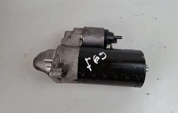 Mercedes-Benz GLK (X204) Starter motor A6519062300 0001149402 20120320