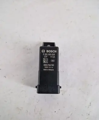 Isuzu D-Max Glow plug pre-heat relay 0281003059