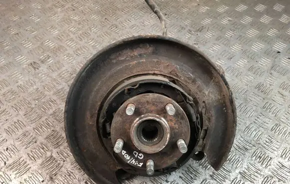 Subaru Forester SJ Rear wheel hub