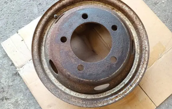 Renault Mascott R16 steel rim 