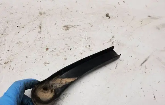 Land Rover Range Rover L322 Wiper trim DKG000050 102712