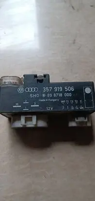 Coolant fan relay