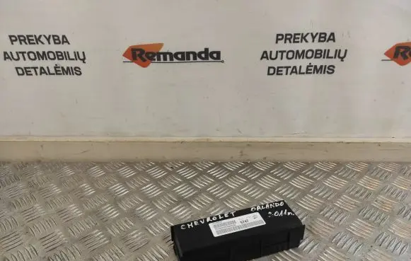 Opel Insignia A Other control units/modules 13505747 5747