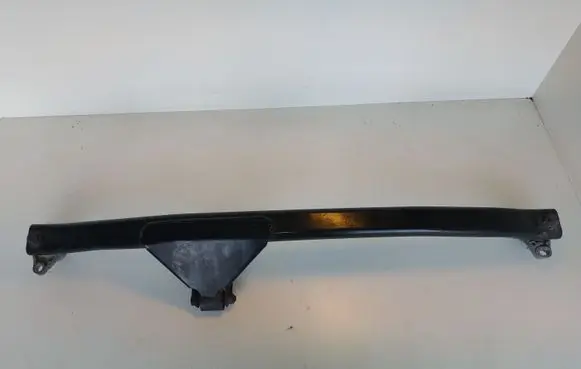 Volvo V70 Other engine bay part 03W032