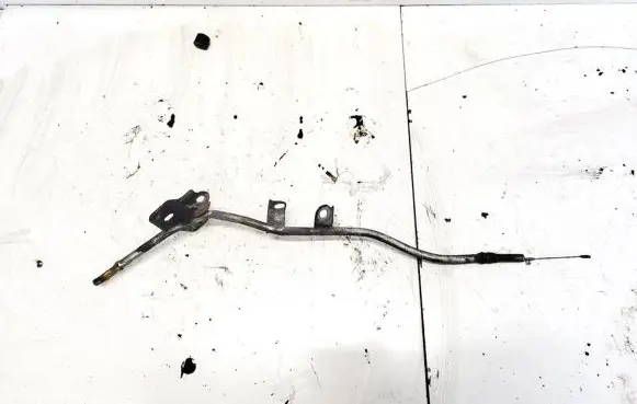 Toyota RAV 4 (XA30) Oil level dip stick 