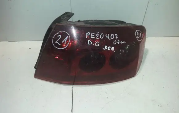 Peugeot 407 Rear/tail lights 9656606280