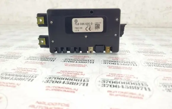 Volkswagen Touareg I Antenna control unit 7L6035530B