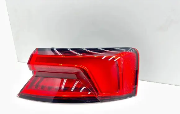 Audi A5 Rear/tail lights 8W6945092E
