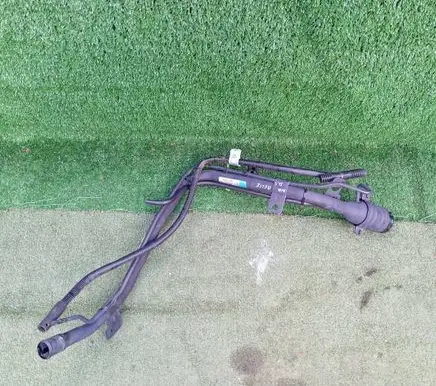 Ford Fiesta Fuel tank filler neck pipe AE819032AK D2B19S327AC