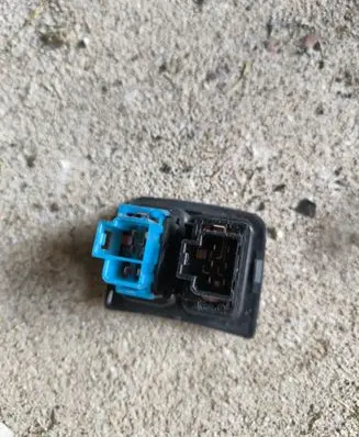 Subaru Legacy Seat heating switch