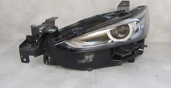 Mazda 6 Headlight/headlamp GRF551040