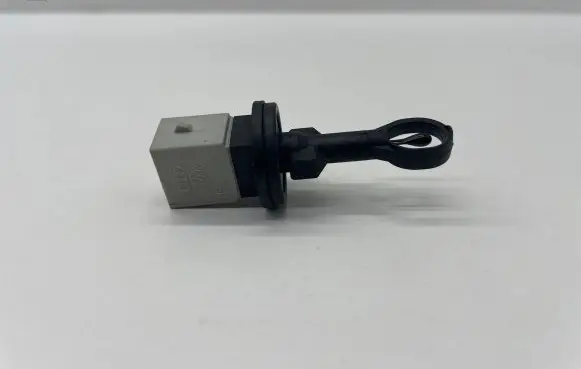 Interior temperature sensor