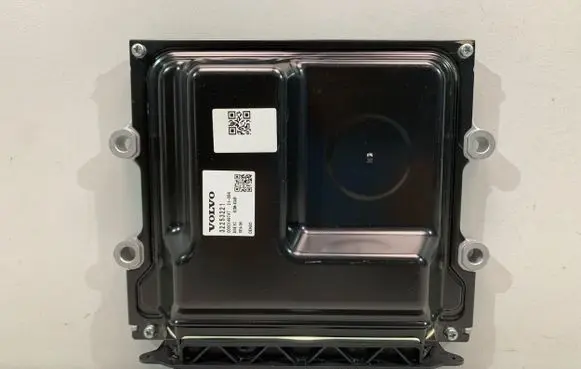 Volvo S90, V90 Engine control unit/module 32253221