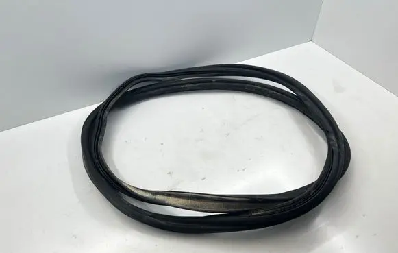 Renault Scenic III - Grand scenic III Trunk rubber seal (body)