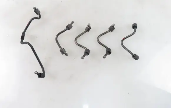 Mercedes-Benz E AMG W210 Fuel injector supply line/pipe 