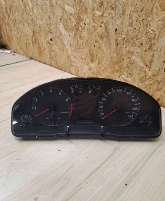 Audi A6 S6 C5 4B Speedometer (instrument cluster) 4B0919860A 110008806002