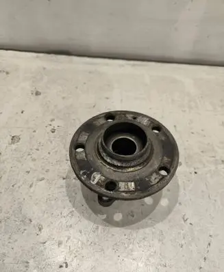 Volkswagen PASSAT B6 Front wheel ball bearing 