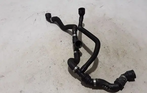 Mercedes-Benz EQS V297 Engine coolant pipe/hose A2975018790