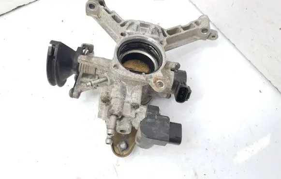 Daihatsu Sirion Throttle valve 8945297401