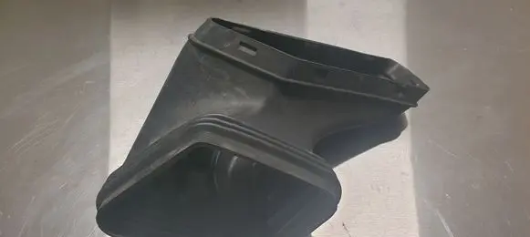 Audi A4 S4 B8 8K Air intake duct part 8K0129739A