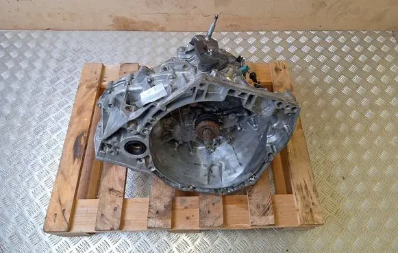 Renault Captur II Manual 5 speed gearbox TL4388 112337961R 237378977R