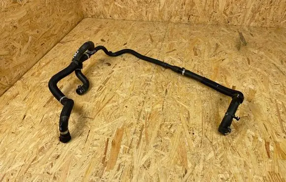 Jaguar I-Pace Engine coolant pipe/hose L9D38D152AA XC7V0