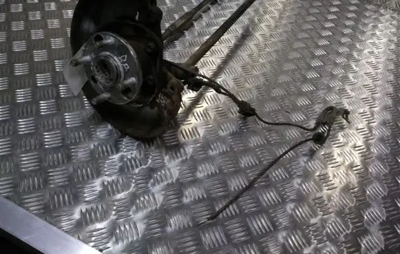 Toyota Corolla E120 E130 Rear wheel hub